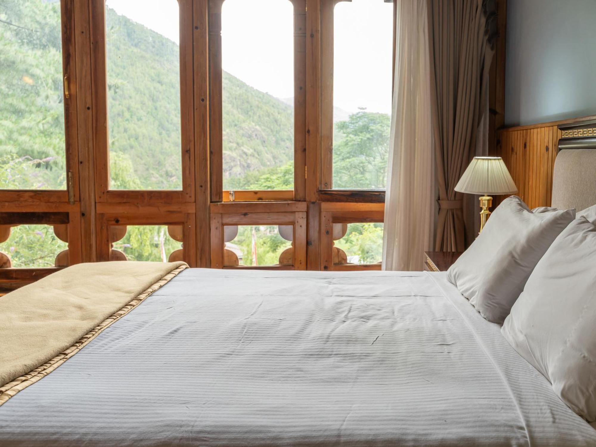 Tiger'S Nest Resort - Best Resort In Paro Exteriör bild