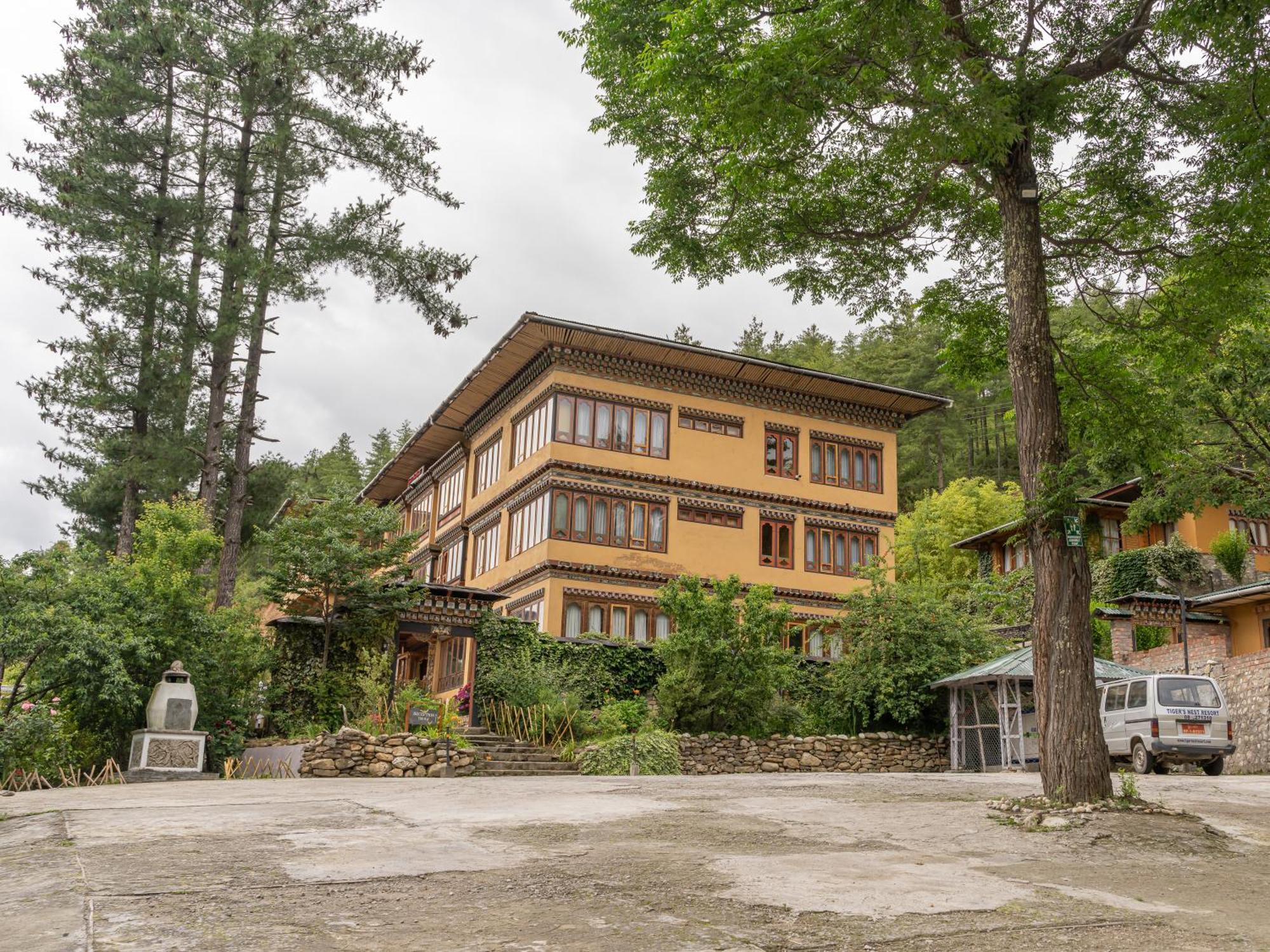 Tiger'S Nest Resort - Best Resort In Paro Exteriör bild