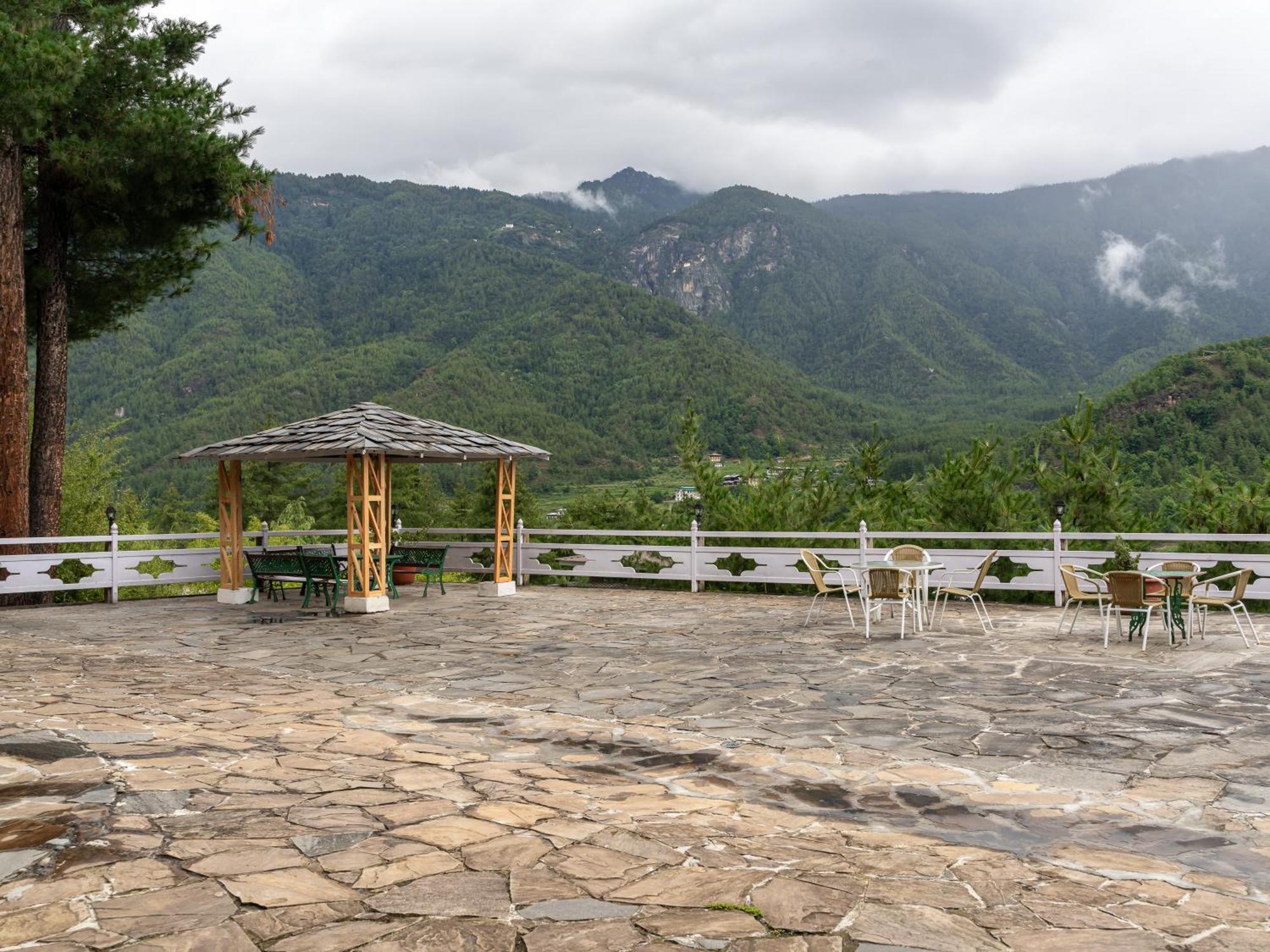 Tiger'S Nest Resort - Best Resort In Paro Exteriör bild
